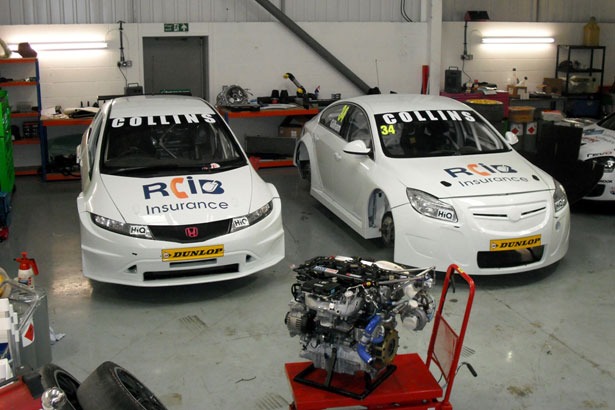 Team HARD. will race the Honda Civic and Vauxhall Insignia at Brands Hatch