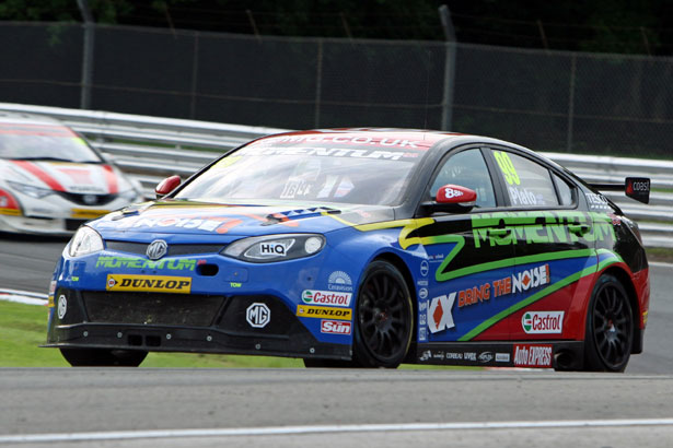 Jason Plato on the way to his 2nd podium finish of the day