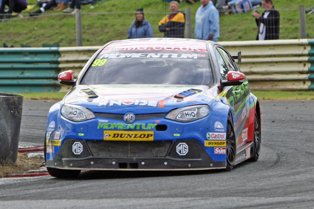 Jason Plato in his MG KX Momentum Racing MG6