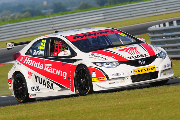 A fire in the first session put Gordon Shedden out of action for the second session