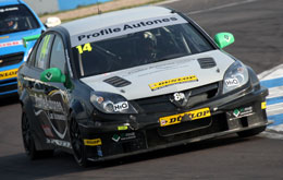 James Nash's BTCC Independents Championship winning Vauxhall Vectra