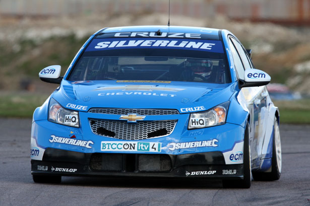 Jason Plato in his 2010 championship winning Chevrolet Cruze