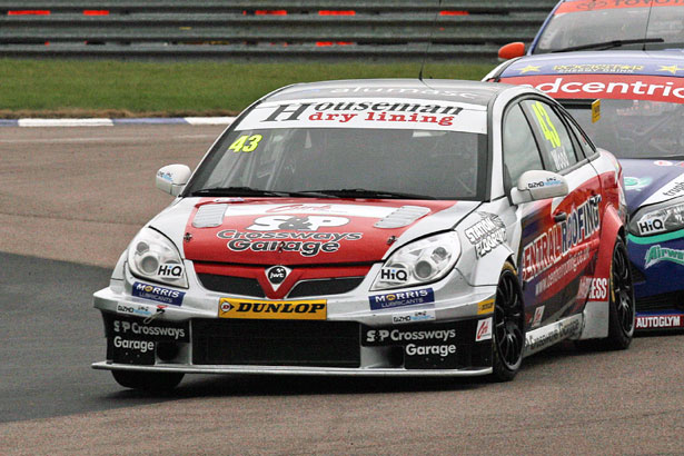 Lea Wood's S2000 Vauxhall Vectra