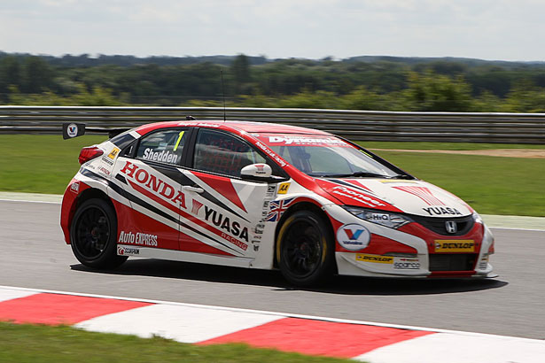 Gordon Shedden completed the final podium position