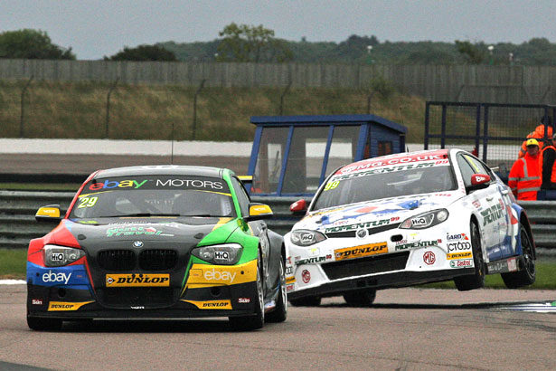 Colin Turkington pursued by Jason Plato