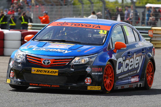 Adam Morgan in the 2013 Ciceley Racing Toyota Avensis