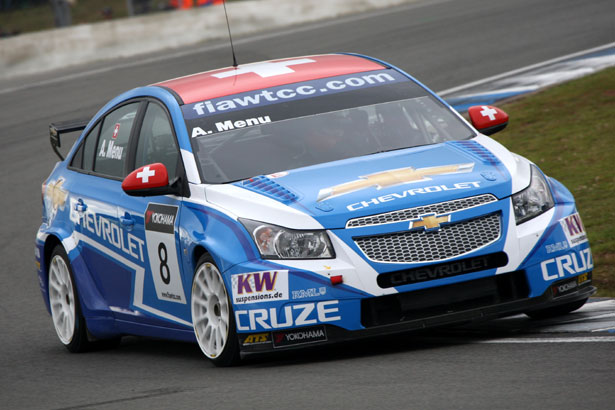 Alain Menu in his 2011 WTCC Chevrolet Cruze