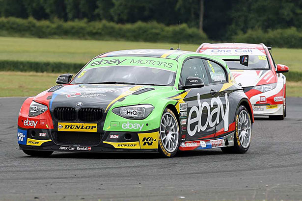 Colin Turkington being chased by Gordon Shedden