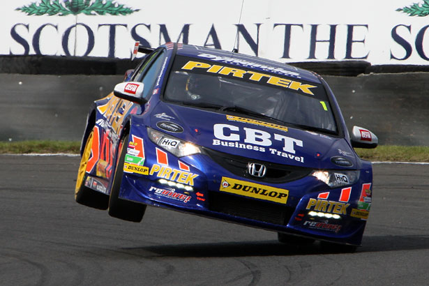 Andrew Jordan pushing hard in his Pirtek Racing Honda Civic