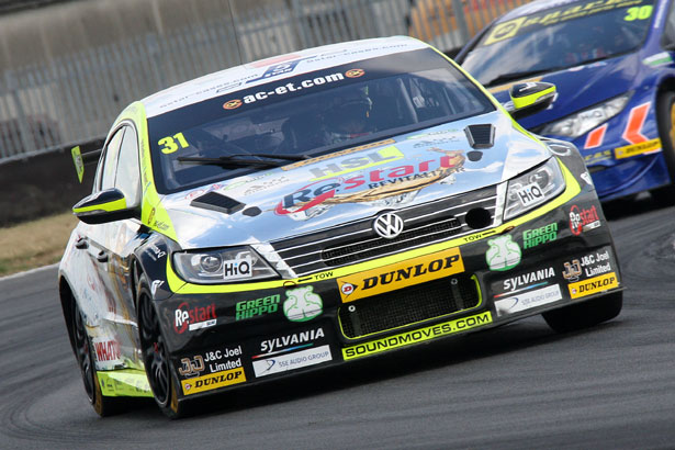 Goff ended the 2014 season with a podium finish in a Volkswagen CC