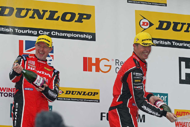 Gordon Shedden and Matt Neal take a 1-2 victory for Honda Yuasa Racing