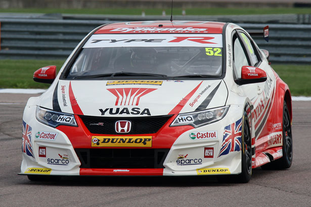 Gordon Shedden received a 4-place grid penalty for a pit lane infringement