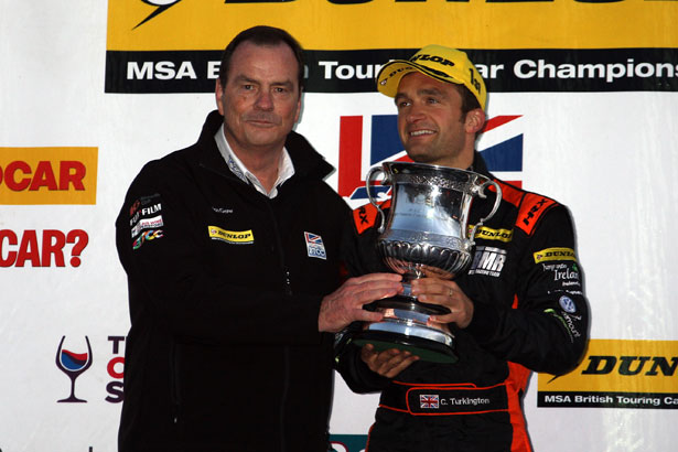 Colin Turkington receiving the Independents' Drivers Championship