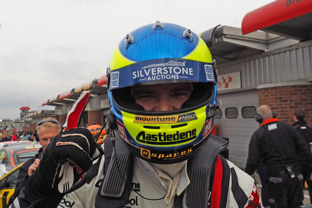 Mat Jackson claims pole position in qualifying at Brands Hatch
