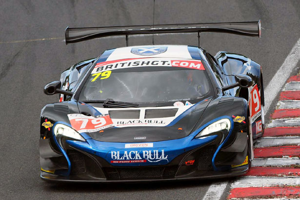 The McLaren 650S of Black Bull Ecurie Ecosse took its first series podium