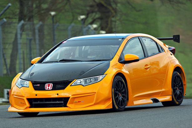 Testing the 2016 Honda Civic Type R at Brands Hatch today