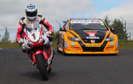 Gordon on the Fireblade and John in the Civic Type R