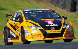 Matt Neal in his Halfords Yuasa Racing Honda Civic Type R