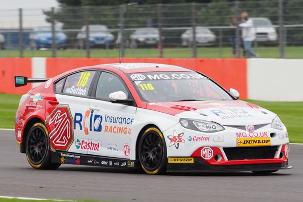 Ashley Sutton in his MG Racing RCIB Insurance MG6GT