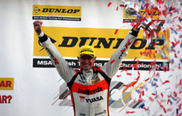 Gordon Shedden successfully defends his Drivers' Championship title