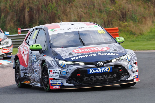 Tom Ingram took 2 victories in the Toyota