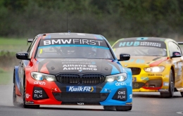 Colin Turkington gets to grip with the damp conditions